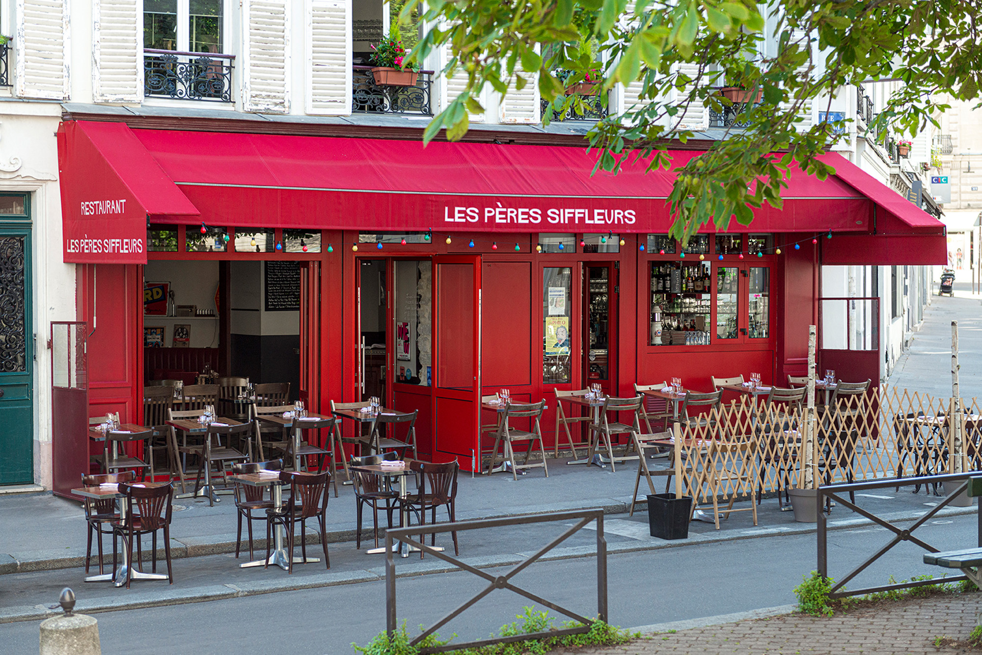 lesperessiffleurs-restaurant-paris